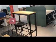 Conjunto de taburetes de bar