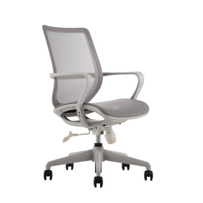 Silla giratoria de oficina de tela gris con marco trasero de fibra de vidrio de nylon, cojín de espuma en forma y ruedas de PU negras