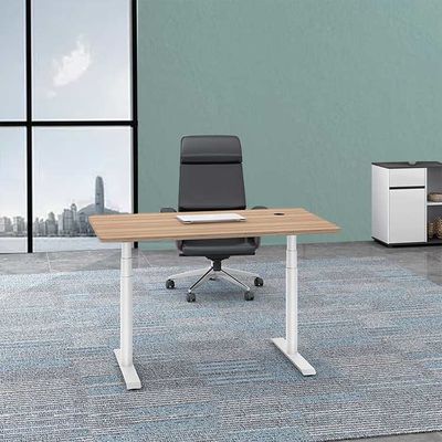 Escritorio de altura ajustable de oficina de elevación automática Escritorio de elevación de pie eléctrico de madera