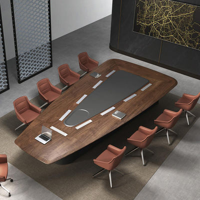 2.4M Mesa de reunión de madera Sala de reuniones de triángulo redondeado Mesas largas de conferencia