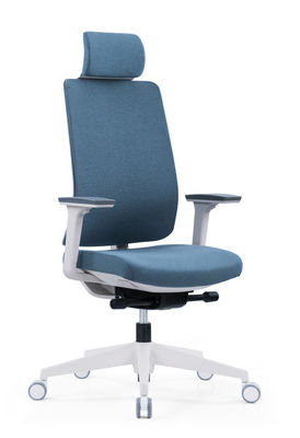 Silla de oficina ergonómica de tela giratoria azul con reposabrazos elevadores 3D