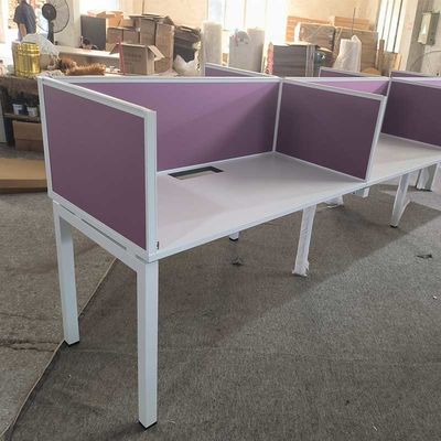 Escritorios modulares 2 4 6 Estaciones de trabajo lineales modernas Cubicles de oficina Estación de trabajo
