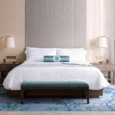 Hoteles de lujo de 5 estrellas con dormitorio y cama doble